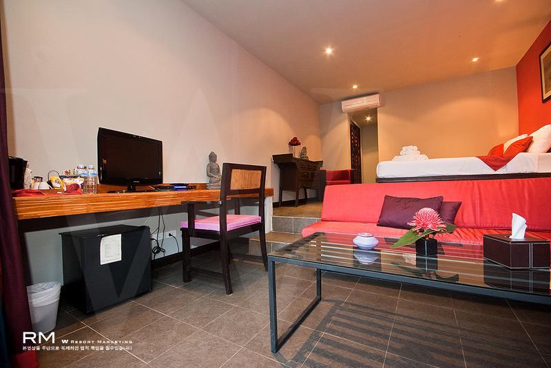 Ban Kao Tropical Boutique Residence Praia de Laem Set Exterior foto