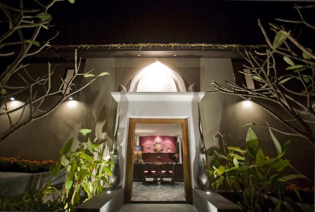 Ban Kao Tropical Boutique Residence Praia de Laem Set Exterior foto