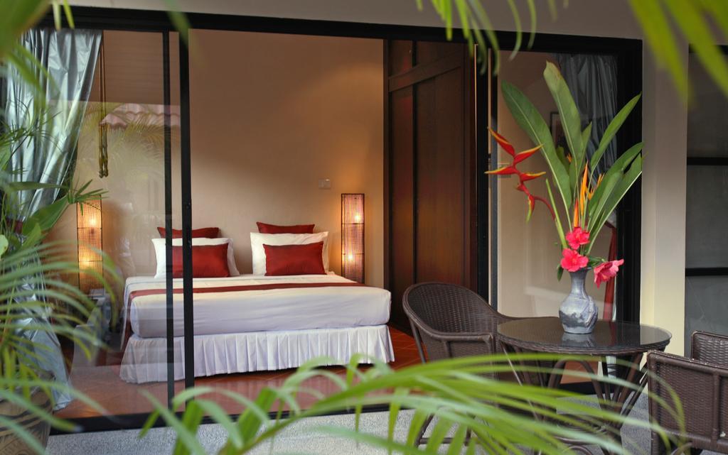 Ban Kao Tropical Boutique Residence Praia de Laem Set Exterior foto