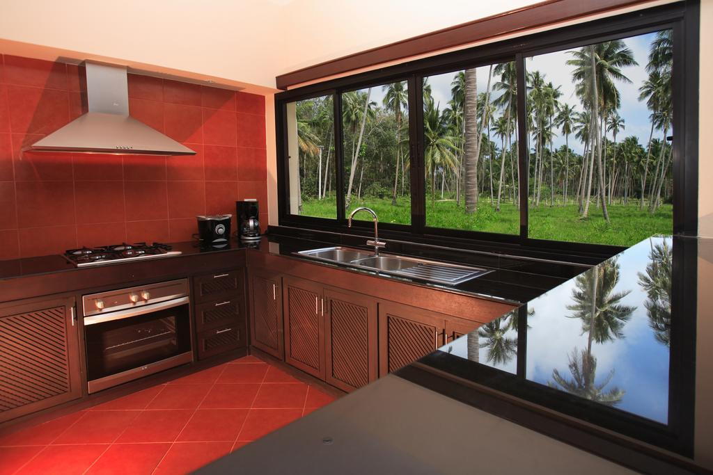 Ban Kao Tropical Boutique Residence Praia de Laem Set Exterior foto